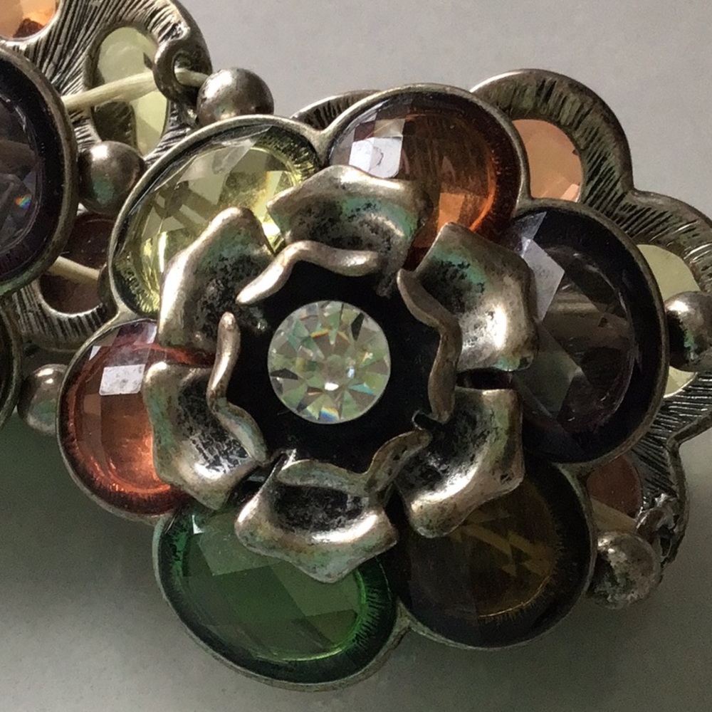 Multi colored bracelet - Picture 6 of 8